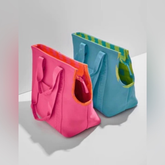 **SOLD OUT** NWT Isaac Mizrahi 💗🧡💗 Wild One Everyday Pet Carrier Dog Tote - Picture 6 of 9